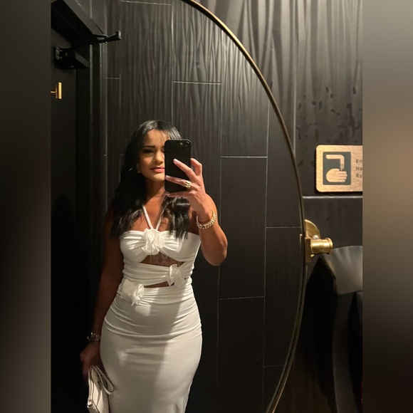 MEET THE POSHER! - Picture 11 of 13